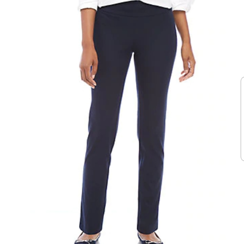 NWTS CROWN & IVY DRESS PANTS. SIZE 2.